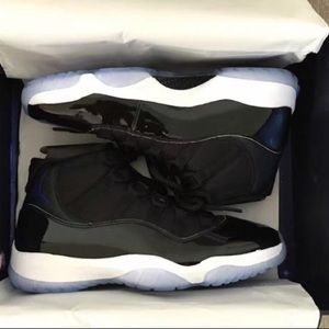 SpaceJam Jordan 11’s